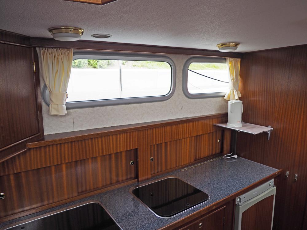 Cabin en avant, H&eacute;bergements